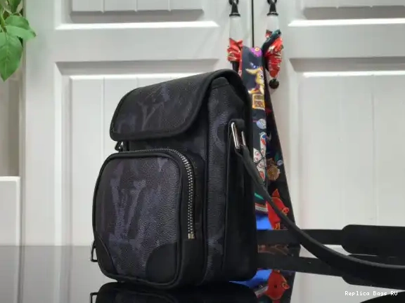 Affordable MESSENGER VUITTON NANO LOUIS AMAZON 0530